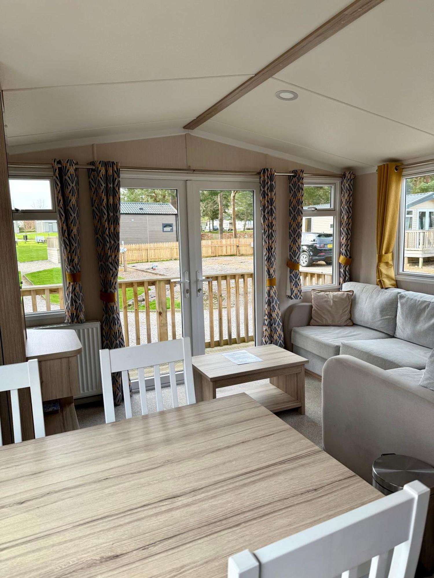 The Trout Van - Beautiful, Luxury Static Caravan Aberlour Exterior foto